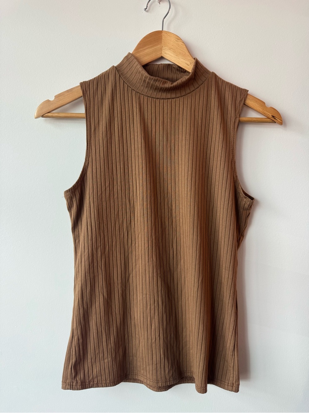 Olivia Rae Ribbed Mock Neck Sleeveless Tank Top Camel Brown Small S